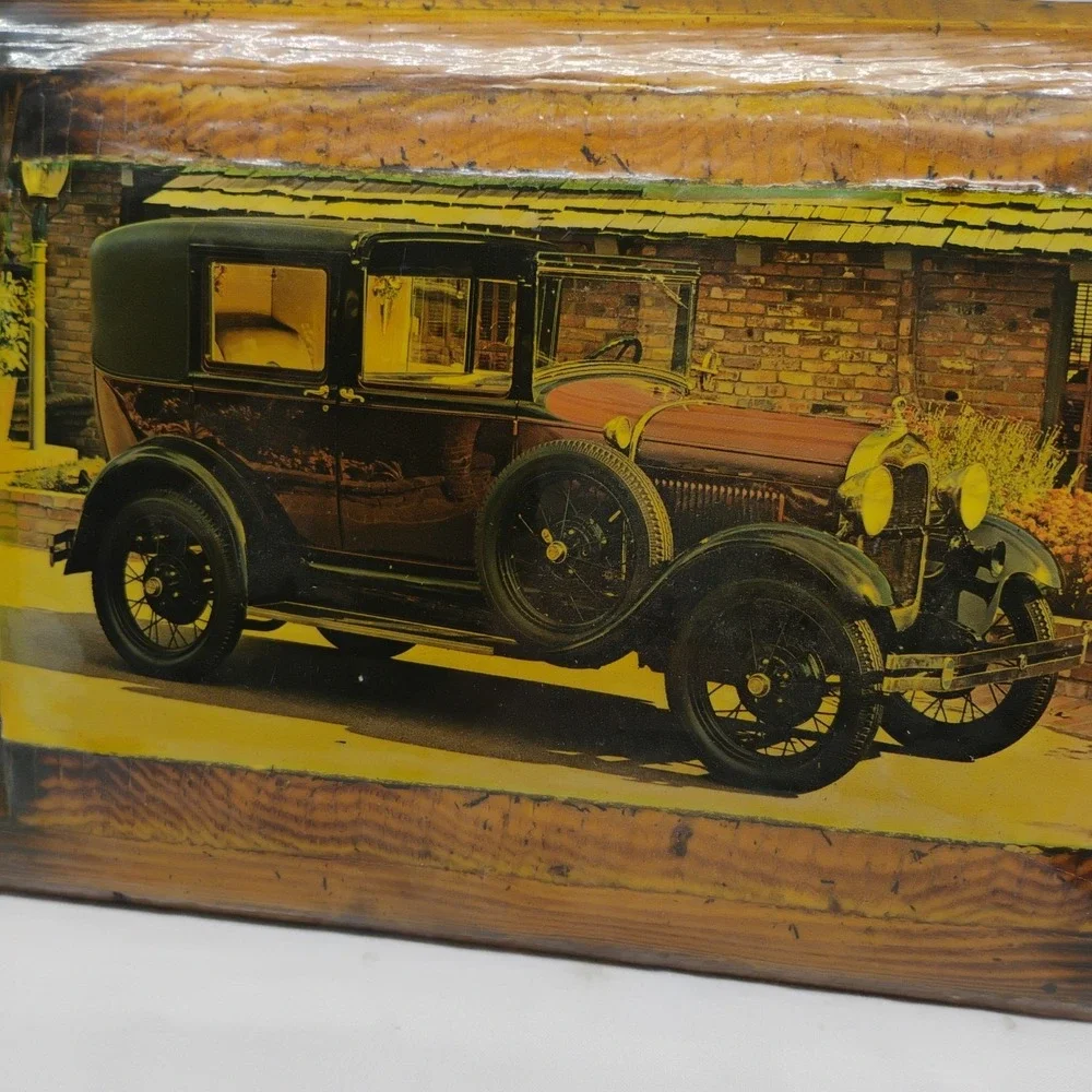 Vintage Pinheiro Crafts 1929 Ford Town Car Wooden Wall Hanging Sign Plaque 11x7